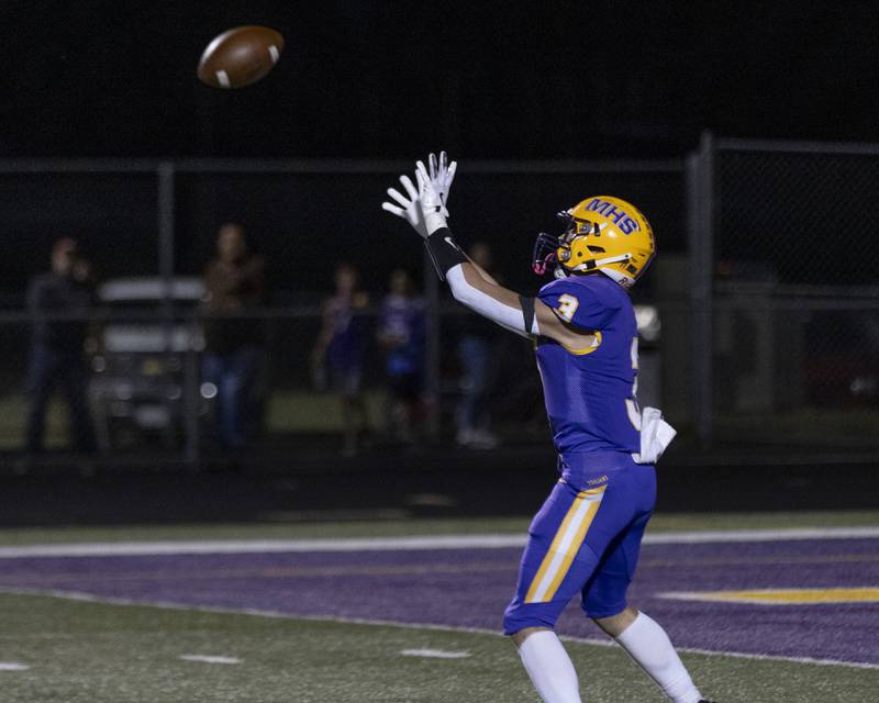 Rhett Watson makes the catch leading to a Mendota touchdown against Sherrard at Mendota High School on September 27, 2024.