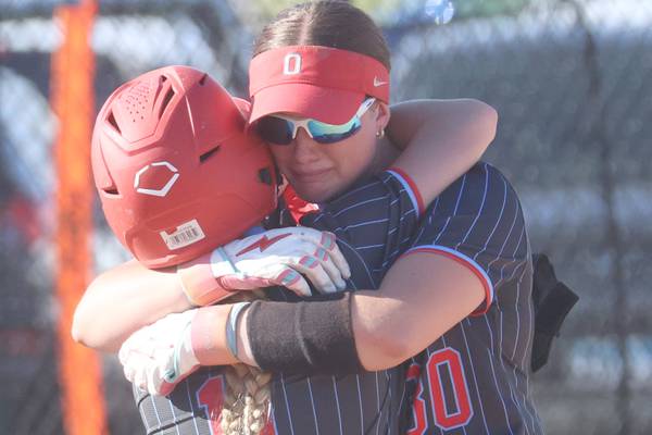 Ottawa suffers heartbreaking 2-1 loss to Dunlap in 3A softball sectional semifinal 