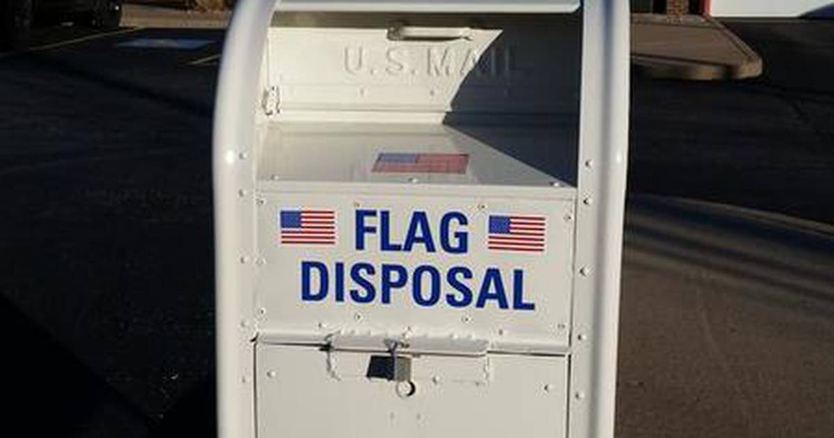 PHOTO American flag disposal box moved to Streator Fire Department