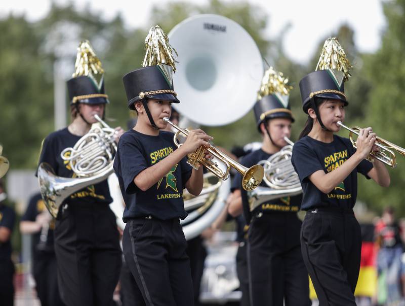 Photos Downers Grove South Parade Shaw Local