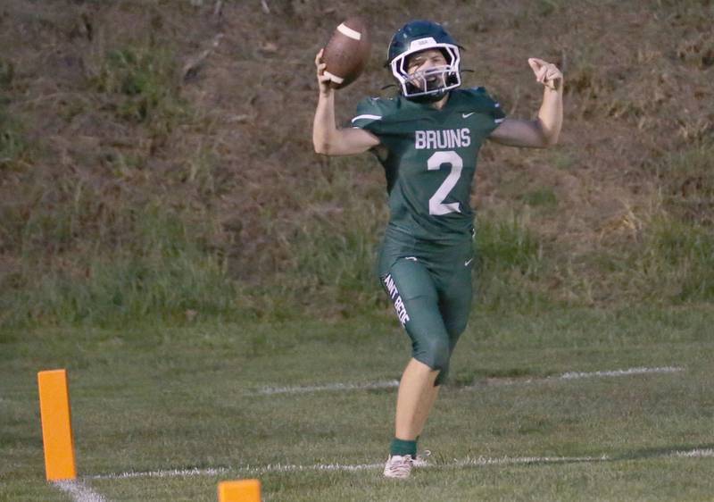 St. Bede's Carson Riva reacts in the end zone after making a catch against Bureau Valley on Friday Aug. 29, 2025 at St. Bede Academy.