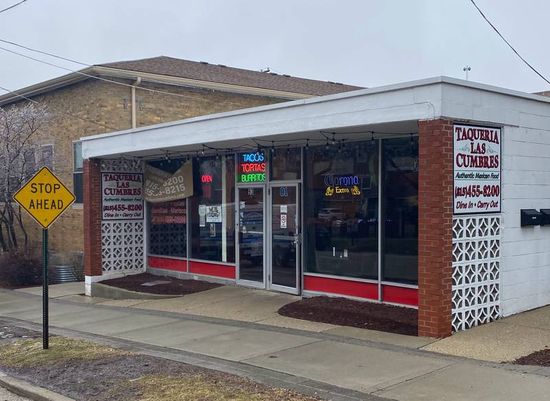 Taqueria Las Cumbres is a casual, classic Mexican place in Crystal Lake.