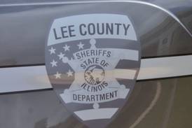 Teen dies in Lee County crash