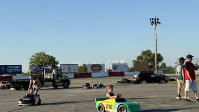 Kids take to the track at the Grundy County Fair