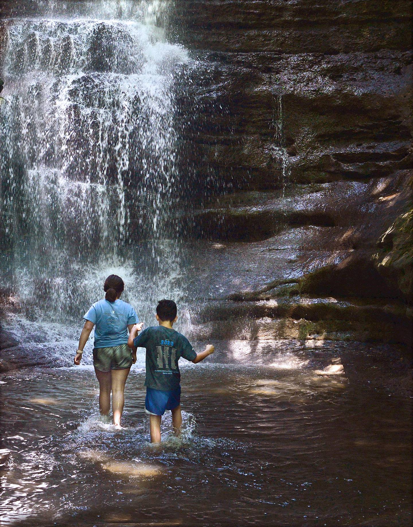 Enjoy a summer hike at Starved Rock State Park