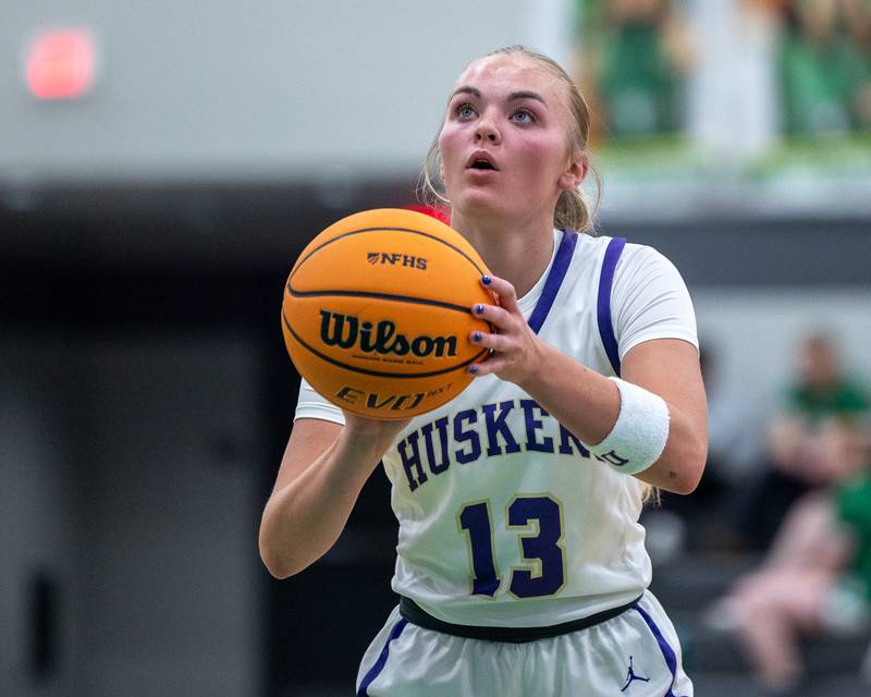 Brynley Glade (13) of Serena lines up shot for free throw on Monday, November 17, 2025 at Seneca High School in Seneca.
