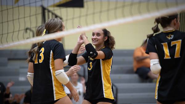 Photos: Herscher vs. Clifton Central, girls volleyball