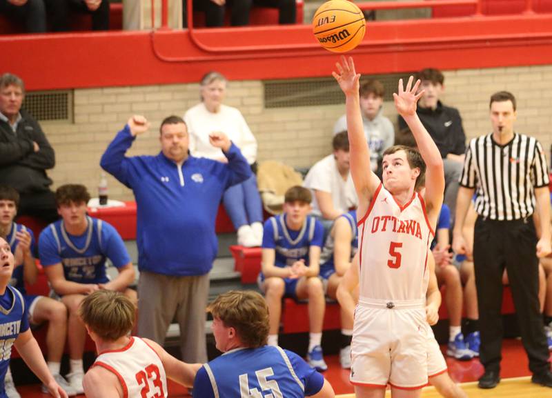 Ottawa's Klyer Araujo shoots a jump shot against Princeton on Monday, Feb. 3, 2025 in Kingman Gymnasium at Ottawa High School.