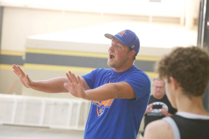 Genoa - Kingston Coach Griffin McNeal coaching at the summer league on June 22, 2022 in Sycamore.
