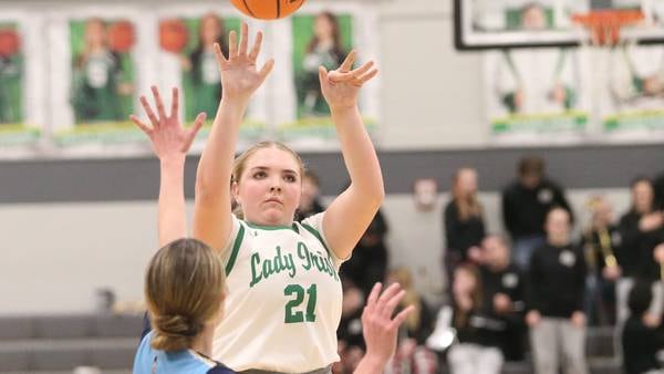 Seneca stays hot, tops Marquette 69-39 on senior night