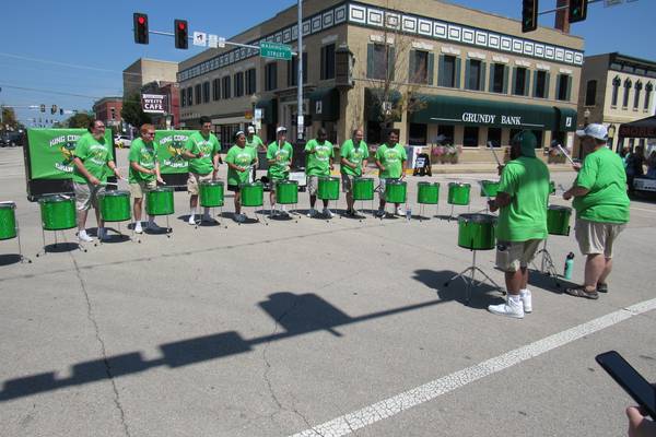Liberty Arts Festival fills downtown Morris with paintings, sculptures, live music and more