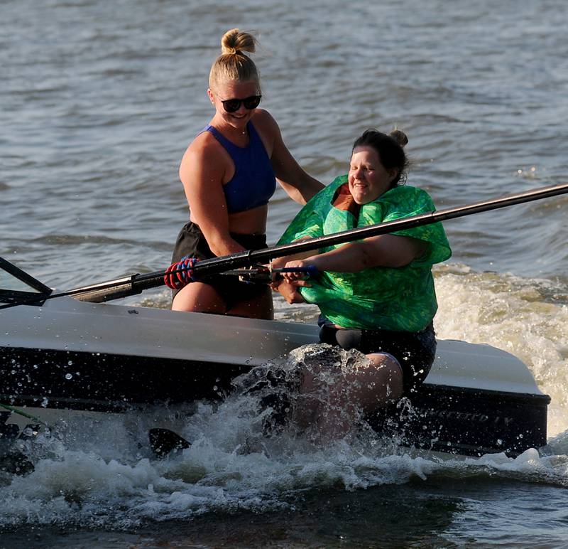 Photos Wonder Lake Water Ski Show Team, NISRA ski performance Shaw Local