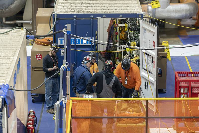 Contractors work on scene at the Byron Nuclear Power Station on Wednesday, April 16, 2025. A planned outage shut down Plant 2 so refueling and maintenance can be done. This is scheduled every 18 months.