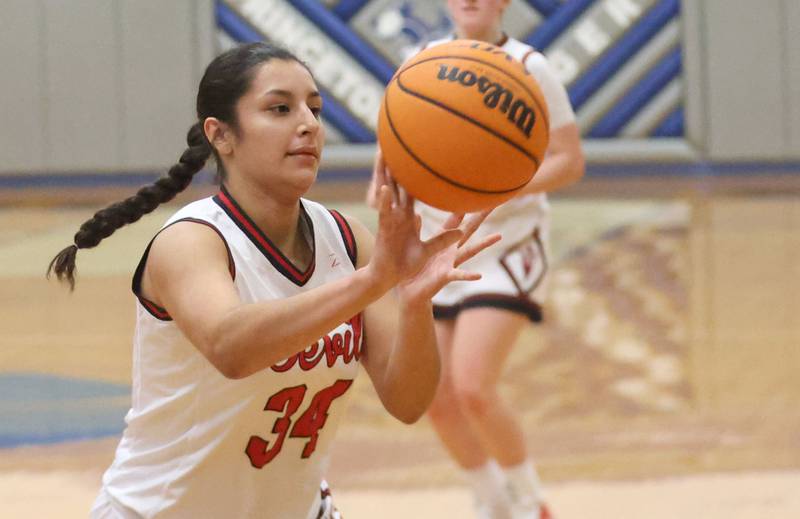 Hall's Natalia Zamora looks to pass the ball off during the Tiger Girls Basketball Holiday Tournament on Tuesday, Nov. 18, 2025 at Princeton High School.