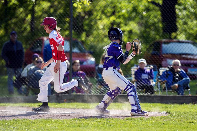 Oregon’s Hunter Buchanan comes in to score Tuesday against Dixon.