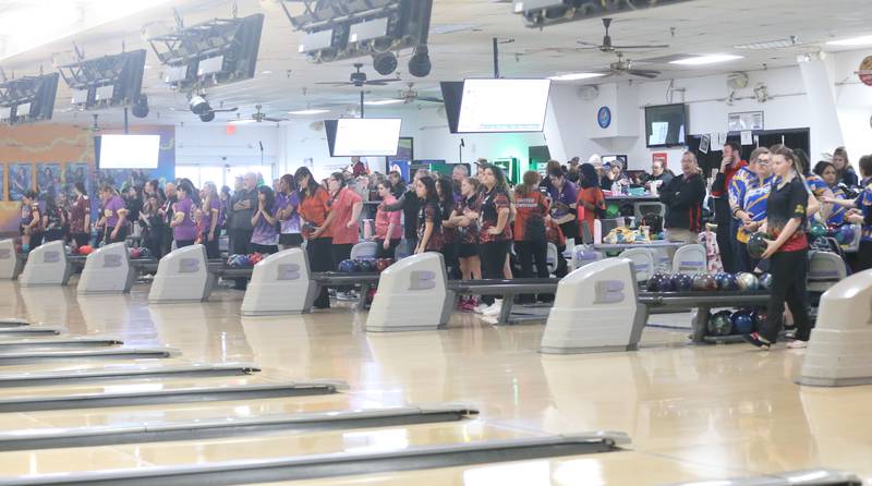 Teams compete during the IHSA girls bowling Regional meet on Friday, Feb. 6, 2026 at the Illinois Valley Super Bowl in Peru.
