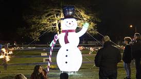 5 Things to Do: Live comedy, drive-thru holiday light show in Rock Falls this weekend 