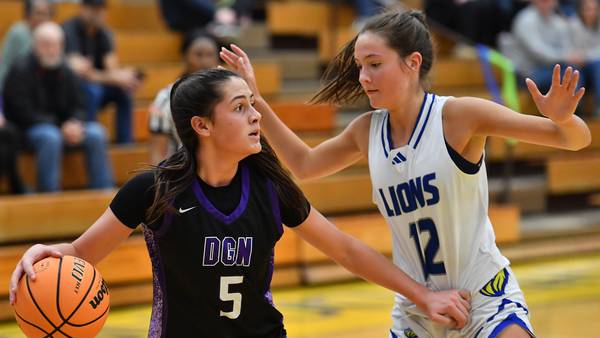 Campbell Thulin, youngest of five siblings, leading 22-2 Downers Grove North to one of its best seasons yet