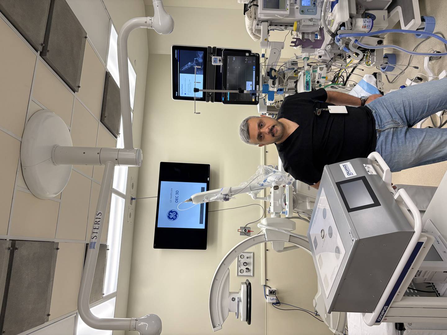 Pulmonologist Dr. Ammar Alqaid uses PEF ablation to bring new hope to patients facing metastatic lung cancer and other cancers that have spread to the lungs.