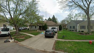 Oswego: Single-family home goes for $422,000