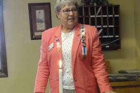 Mendota DAR Chapter to sign veterans cards Dec. 6