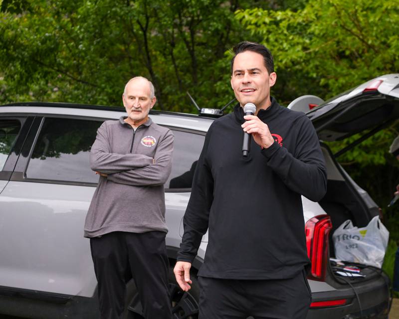 Current Westmont Mayor Steve Nero speaks before the star of the Race To The Flag 5k on Sunday May 25, 2025, held at Ty Warner Park in Westmont.