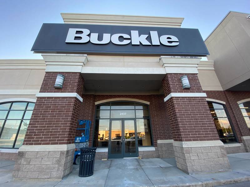 Nebraska-based Buckle, which offers clothing, shoes, accessories and other items for people of all ages, will open a new location in DeKalb’s Oakland Place Shopping Center in the 2400 block of Sycamore Road adjacent to Old Navy and Target. Signs for the incoming store are shown July 29, 2023.