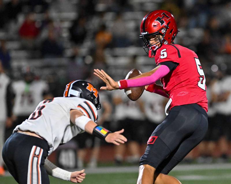 IHSA Football: McHenry vs Huntley