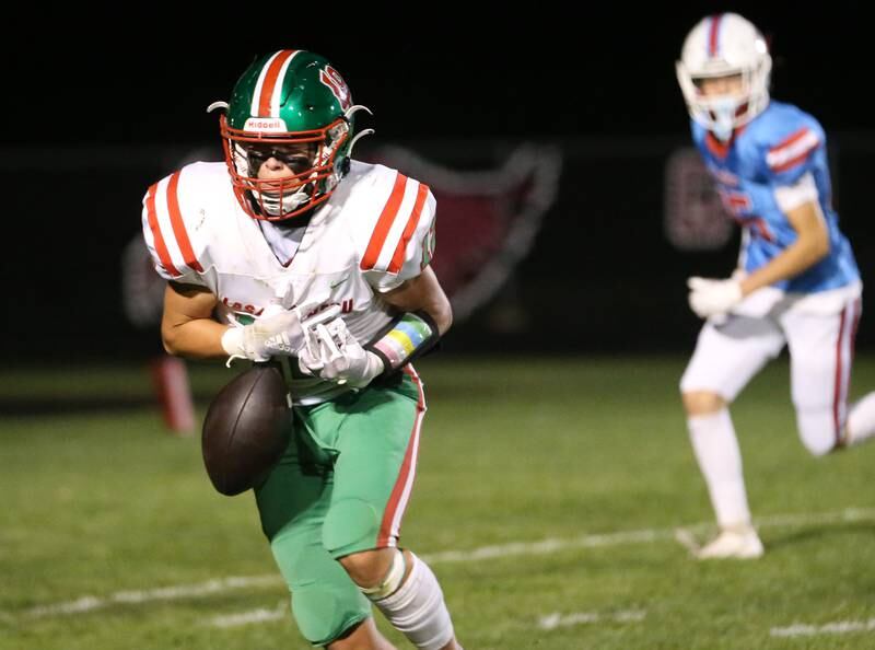 L-P's Rylynd Rynkewicz drops a pass thrown to him against Ottawa on Friday, Oct. 4, 2024 at King Field.