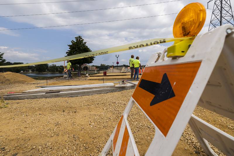 Work for the multi-use path continues Monday, August 28, 2023 on the south side of Peoria avenue bridge in Dixon.