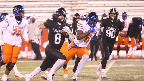 A star in the playoffs, Fenwick’s Jake Thies enjoys breakout junior season, picks up multiple Power 4 offers