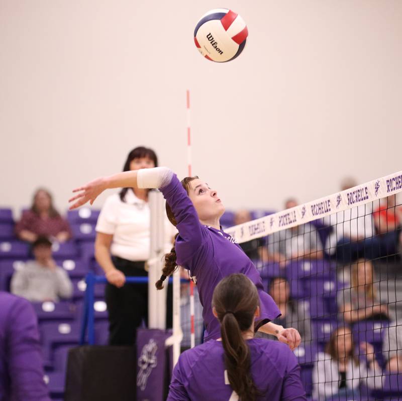 Rochelle's Kyrie Cragin gets set to spike the ball during a match with Kaneland on Sept. 23, 2025.
