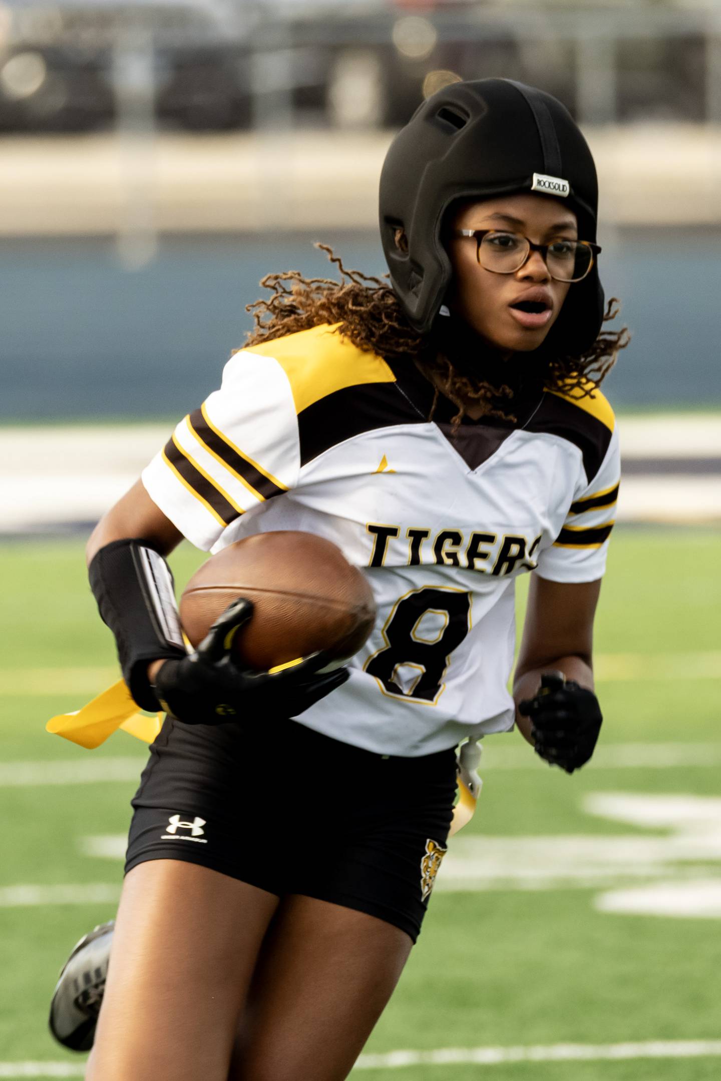 Joliet West's Londyn Clemons runs the ball during a game against Plainfield South at Plainfield South on Aug. 27, 2025.
