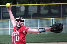 Oregon softball beats Rock Falls 8-0, wins first regional title in four years on its home field
