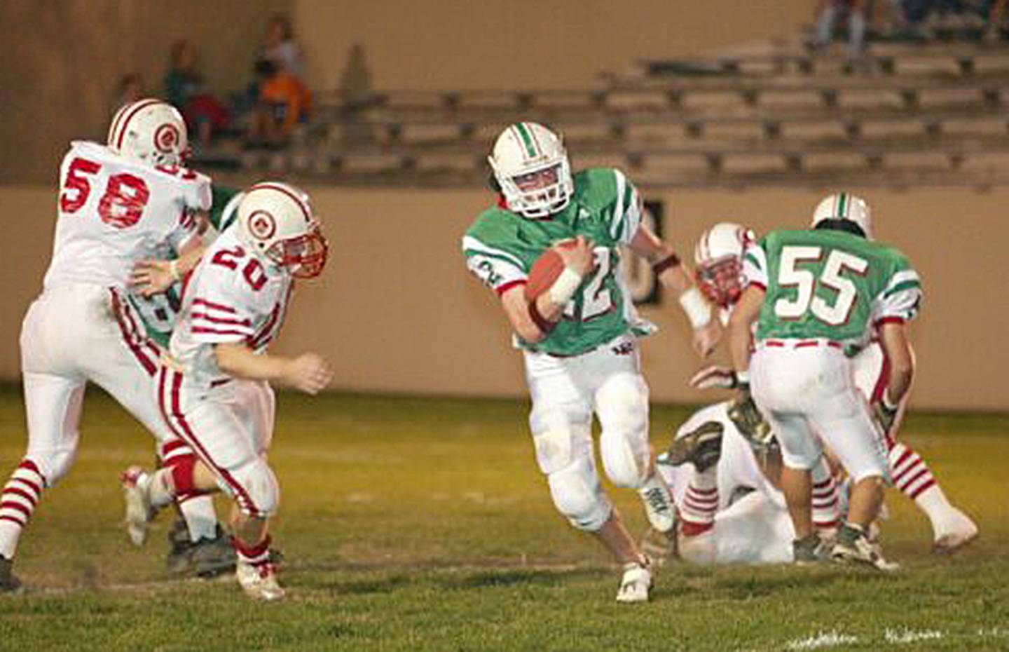 L-P's Nick Hammers runs the ball against Ottawa in 2003.