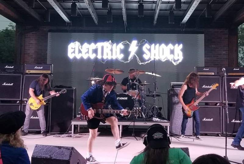 Tribute bands Electric Shock – The AC/DC Show and Sins N’ Roses will bring the music of AC/DC and Guns N’ Roses to Venue 1012 in Oswego Saturday.