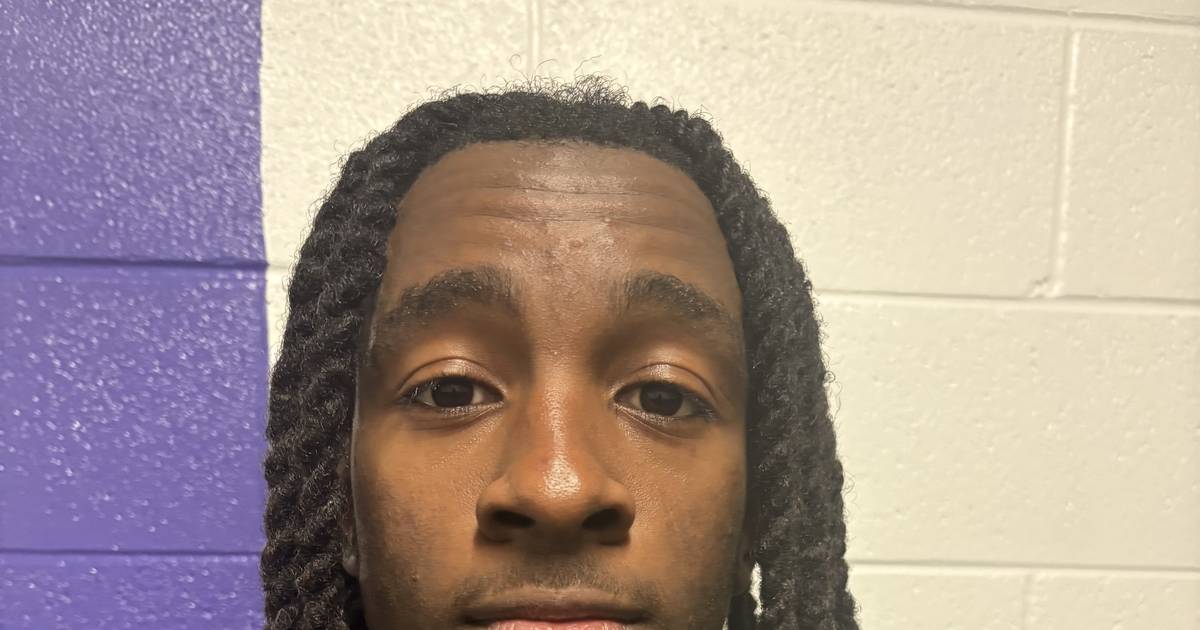 Marshawn Cocroft, Kaneland overwhelm Timothy Christian with pressure, roll into Plano semifinals