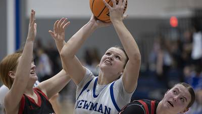 Newman uses huge run to pull away from Fulton