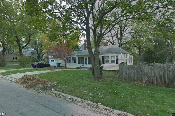 Batavia: Single-family home built in 1941 goes for $367,500