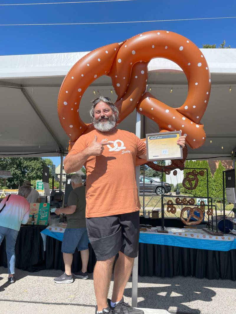 The Lencioni Best Presentation Award was presented to Nosh owner Mike Dixon during the Festival of the Vine on Saturday, September 9, 2023.
