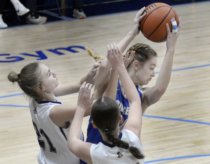 Girls basketball: Princeton uses huge run to start 2nd half in 55 39