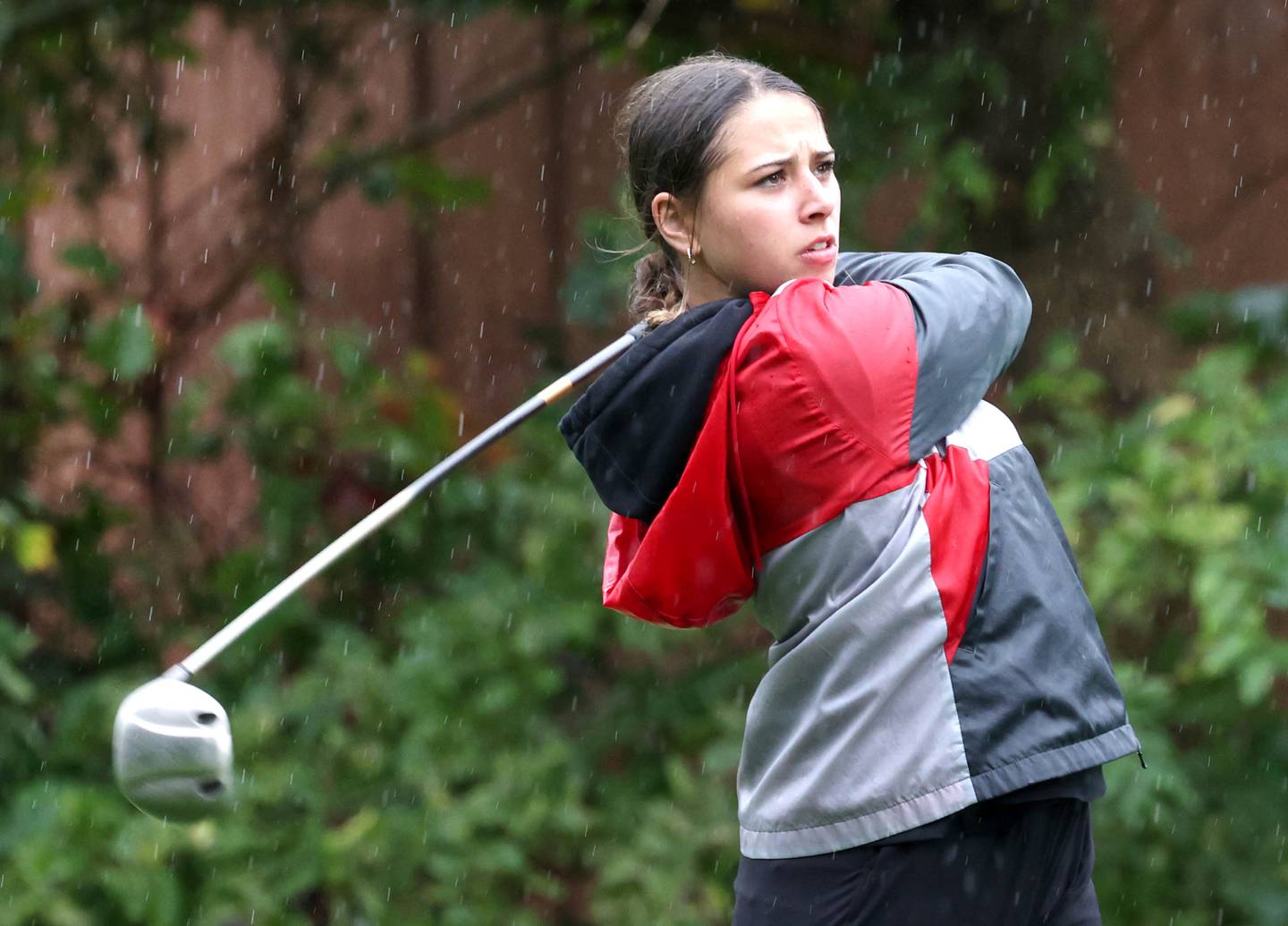 Ottawa’s Marlie Orlandi tees off on the third hole Tuesday, Sept. 24, 2024, during the Interstate 8 girls golf tournament at the Sycamore Golf Club.