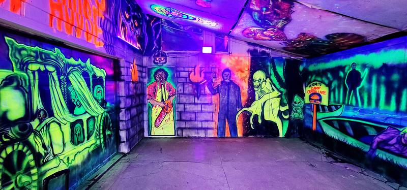 Hopper's Haunted House, Rockford