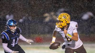 Carmel quarterback Trae Taylor transferring to Millard South in Omaha