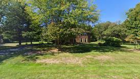 Sale closed in St. Charles: $775,000 for a single-family home