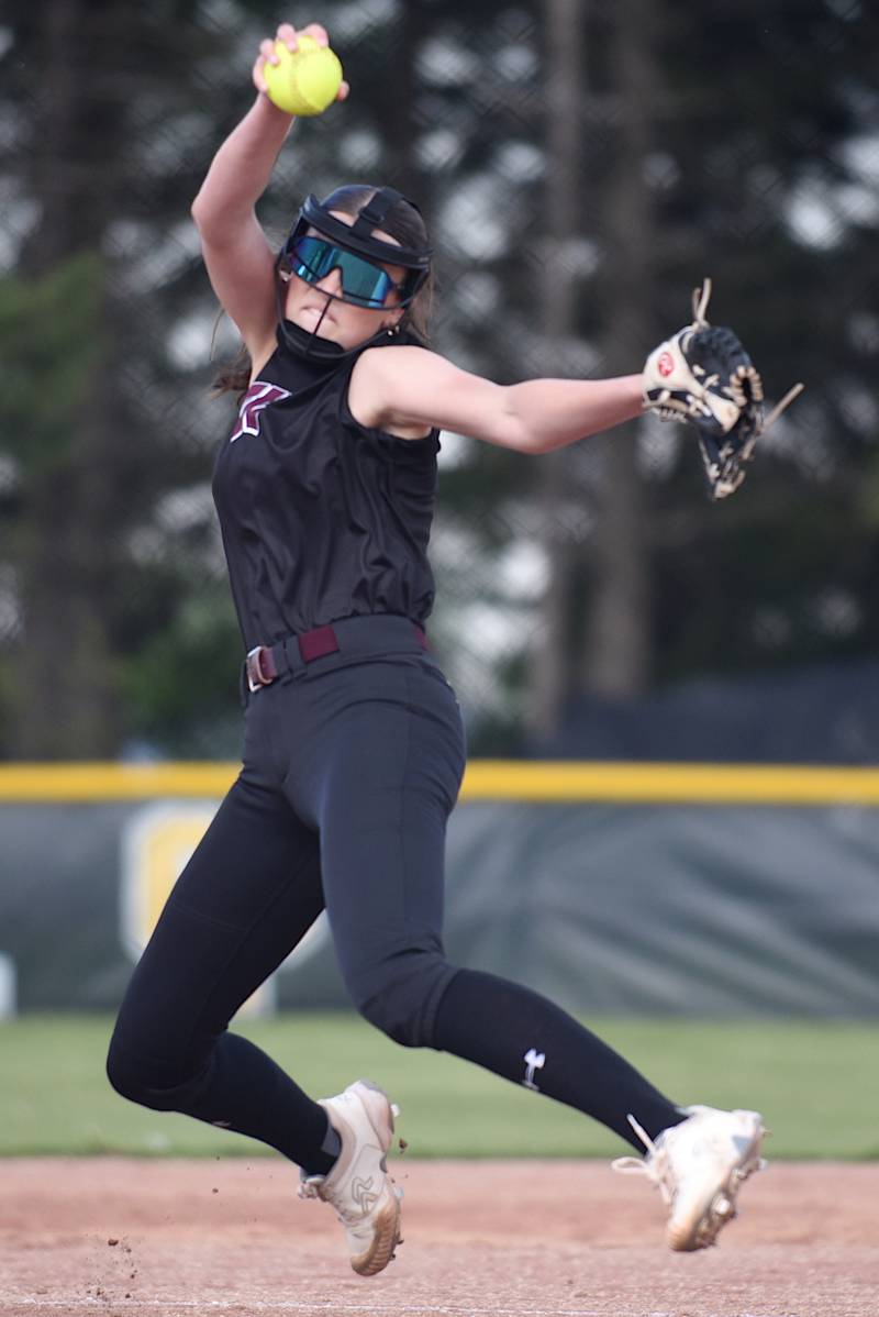 Watseka's Lilly Kingdon throws a pitch during a game at Grant Park Wednesday, April 22, 2026.