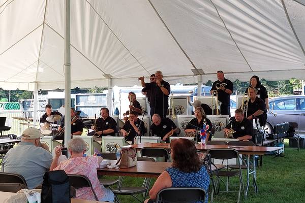 Yorkville’s Big Band & BBQ strengthens community connections for seniors