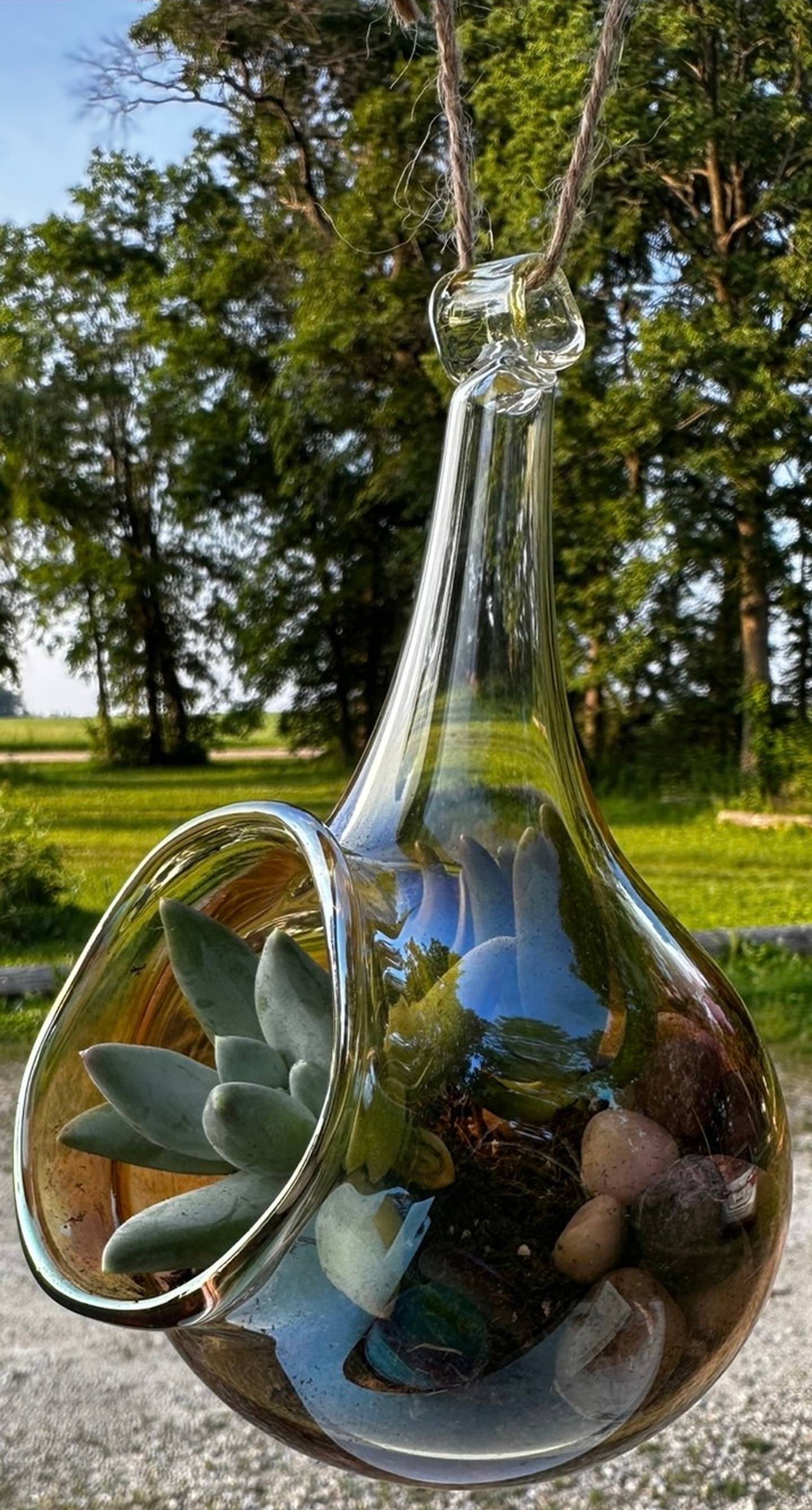Glass blowing art piece created by artist Conner Strehl