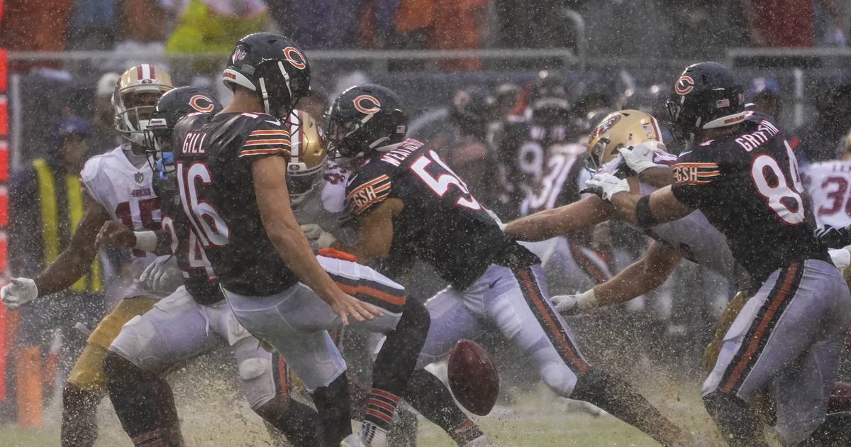 Chicago Bears notes Cairo Santos takes blame for towel penalty Shaw