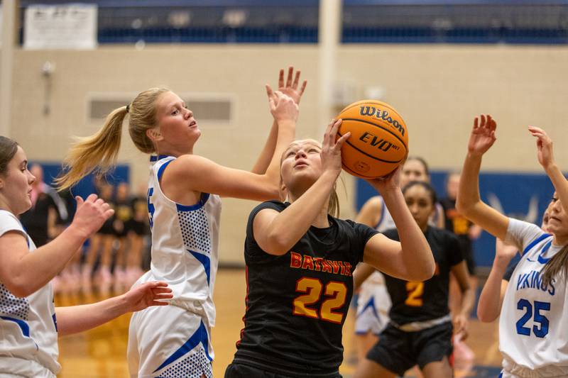 Batavia's Ali Thomas goes up for the shot against Geneva on Friday, Dec.19,2025 in Geneva.